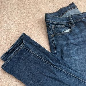 Curvy profile size 8